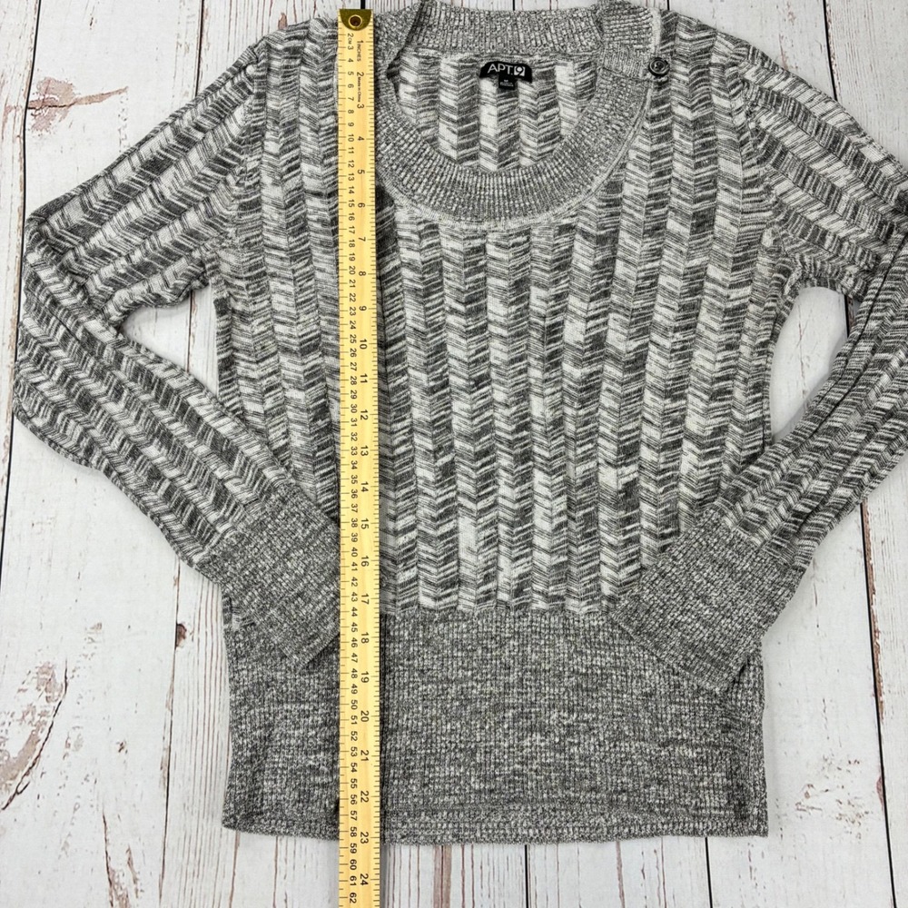 Apt. 9 Women Gray White Chevron Marled Knit Scoop Neck Sweater Size M - Picture 7 of 8